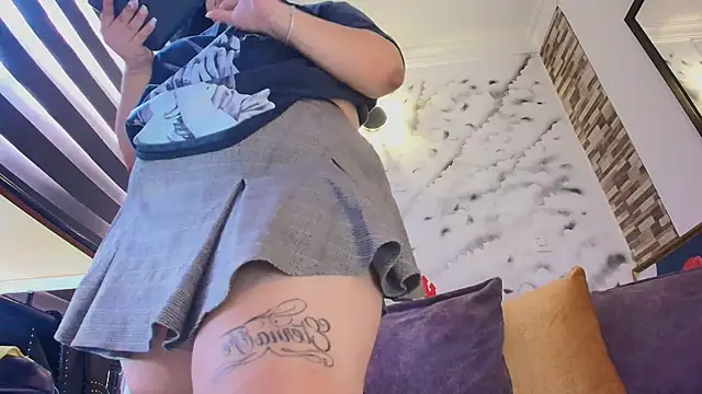 VenusClark S online show from May 19, 6:36 pm