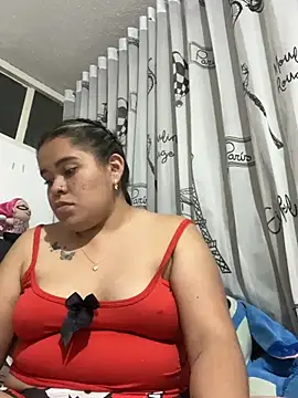 Snapshot of TuGatitaMiau075 chatting on July 2, 3:23 am TuGatitaMiau075 online show from July 2, 3:23 am