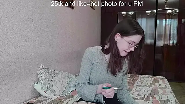 SeXLenaX online show from May 28, 2:58 pm