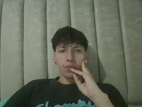 Noah mod online show from May 26, 1:56 am
