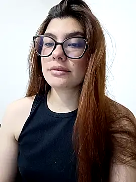 cutetemari online show from May 19, 11:11 pm