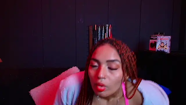 Snapshot of Briana_pratt chatting on May 26, 1:07 pm Briana pratt online show from May 26, 1:07 pm