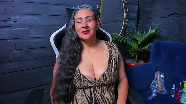 Victoria kyler online show from May 27, 3:14 am
