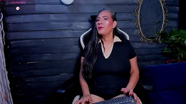 Victoria kyler online show from July 8, 2:43 pm