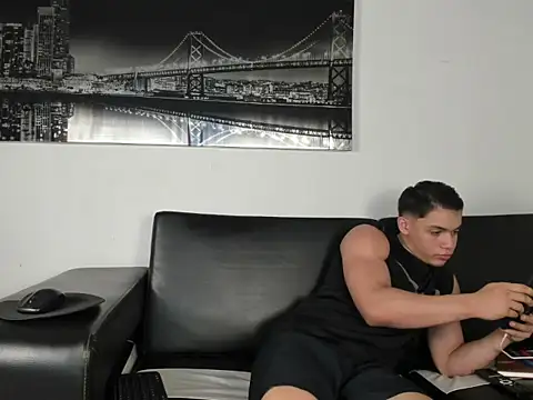 Snapshot of rocco_gym chatting on July 6, 7:38 pm rocco gym online show from July 6, 7:38 pm