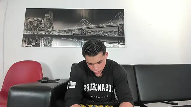 Snapshot of rocco_gym chatting on July 13, 7:49 pm rocco gym online show from July 13, 7:49 pm