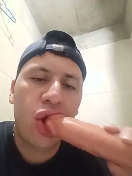 Maduro-Mariquita online show from May 28, 11:35 pm