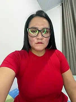 rousee69  online show from May 22, 2:40 am
