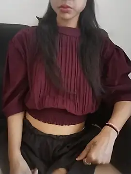 Snapshot of neha_singh0 chatting on May 28, 6:00 am neha singh0 online show from May 28, 6:00 am