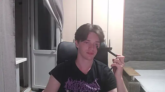arthur   king online show from July 6, 1:02 am