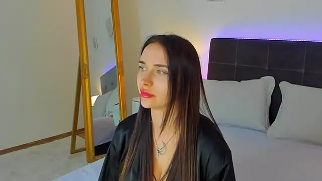 KellyWhites online show from May 28, 5:27 am