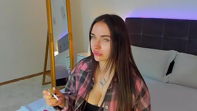 KellyWhites online show from May 29, 5:16 am