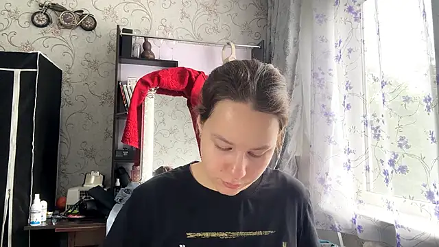 KathyrnEdmison online show from May 27, 7:27 am