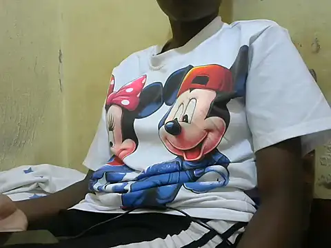Snapshot of myloveafrice chatting on May 20, 1:39 pm myloveafrice online show from May 20, 1:39 pm