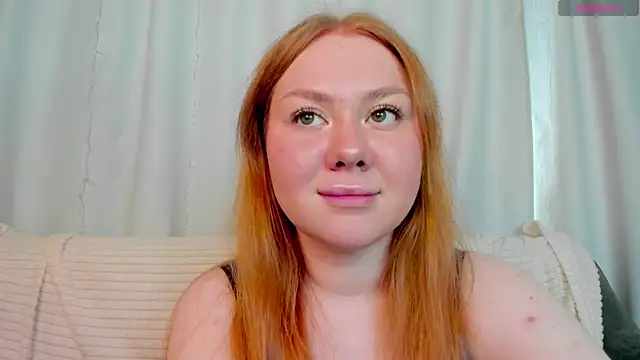 Snapshot of AlexaaBee chatting on May 24, 8:08 am AlexaaBee online show from May 24, 8:08 am