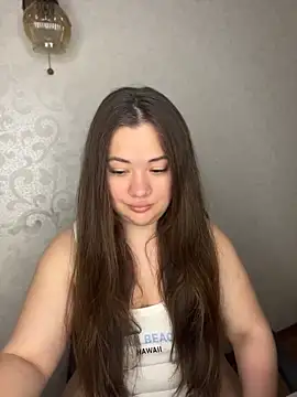 Snapshot of sweets_bigass chatting on May 15, 6:15 pm sweets bigass online show from May 15, 6:15 pm