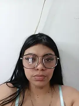 luxuryluna online show from July 9, 10:03 pm