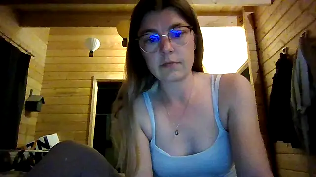Snapshot of Mntjee91 chatting on May 13, 6:27 pm Mntjee91 online show from May 13, 6:27 pm