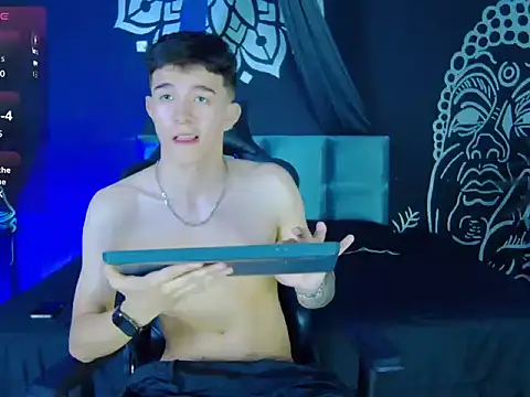 Tristan Kane online show from May 16, 8:18 pm