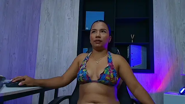 Snapshot of TamaraaHoney chatting on May 16, 12:37 pm TamaraaHoney online show from May 16, 12:37 pm