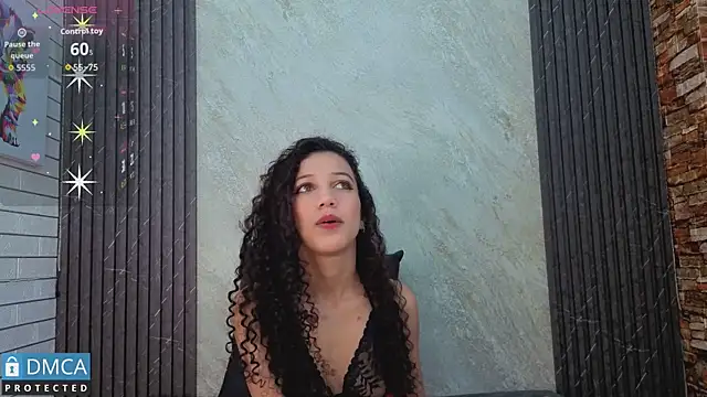 Snapshot of valentinaa_07 chatting on May 21, 7:21 pm valentinaa 07 online show from May 21, 7:21 pm