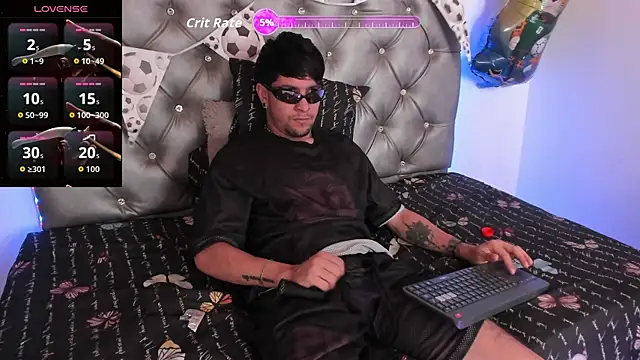 StefanoBigCock online show from June 25, 1:48 pm