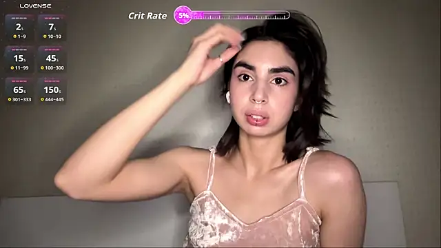 Snapshot of JessiaRuezga chatting on June 17, 11:23 am JessiaRuezga online show from June 17, 11:23 am