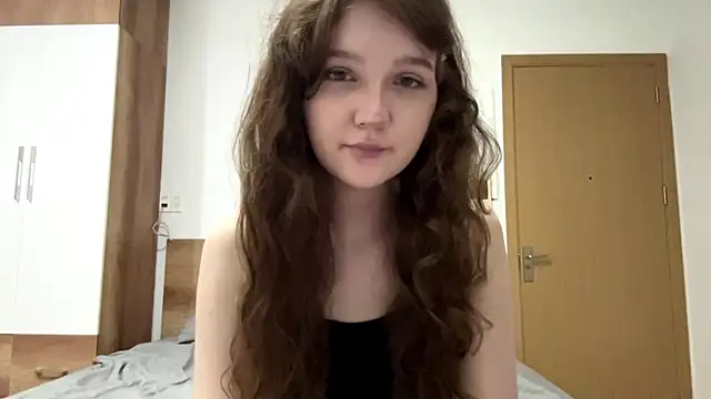 Snapshot of MarryWish1 chatting on May 24, 2:11 pm MarryWish1 online show from May 24, 2:11 pm