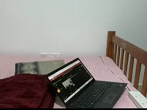 ladymystiquee1 online show from July 9, 6:12 pm