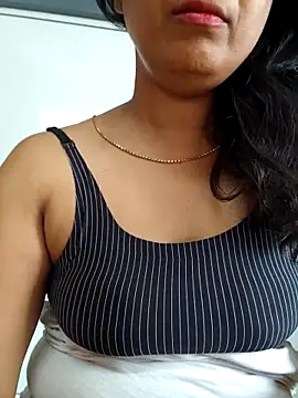 Snapshot of Radhika_rekha_kannada chatting on May 29, 10:35 am Radhika rekha kannada online show from May 29, 10:35 am
