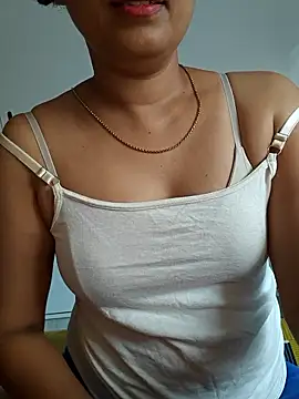 Snapshot of Radhika_rekha_kannada chatting on May 30, 10:45 am Radhika rekha kannada online show from May 30, 10:45 am