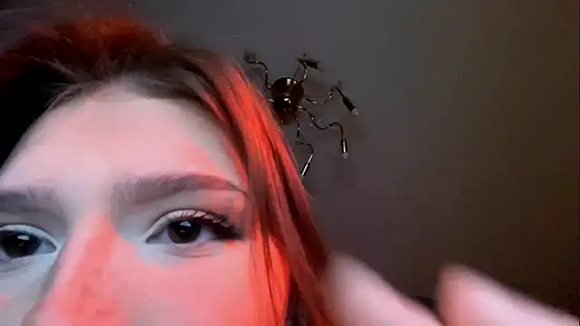 Snapshot of InessaLinova chatting on May 16, 4:39 pm InessaLinova online show from May 16, 4:39 pm