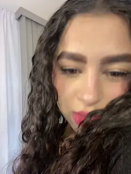 Abby Zaf online show from May 25, 6:47 pm