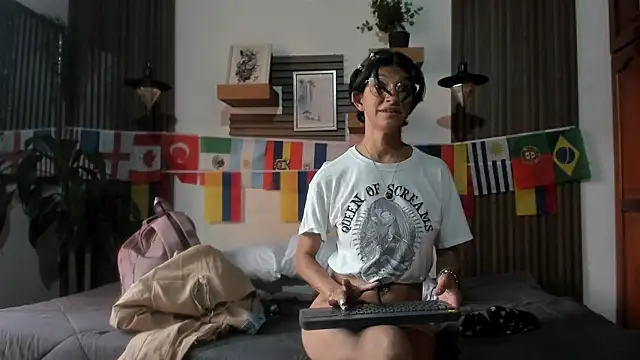 Evaa campbell online show from July 8, 12:42 pm