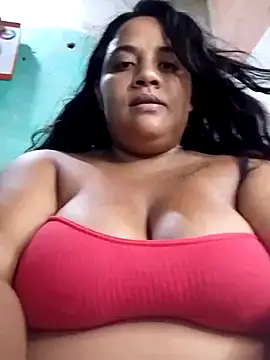 sexy-latina24u online show from June 9, 3:45 pm
