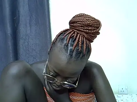 Snapshot of Hot_tashaa chatting on June 11, 3:15 am Hot tashaa online show from June 11, 3:15 am