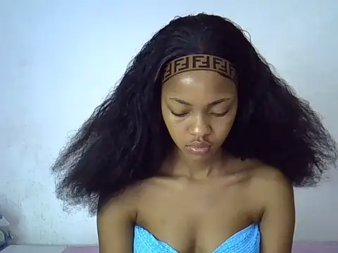 Snapshot of Afriona chatting on July 10, 8:07 am Afriona online show from July 10, 8:07 am