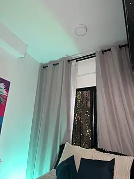 Snapshot of Jamess_White chatting on May 21, 4:25 pm Jamess White online show from May 21, 4:25 pm