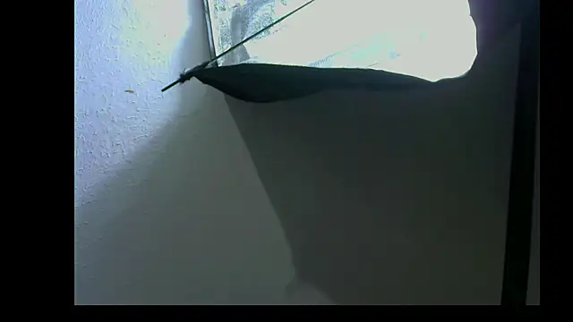 Snapshot of kimblaze122 chatting on May 26, 5:36 am kimblaze122 online show from May 26, 5:36 am