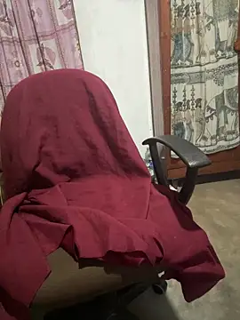 Snapshot of Inuchethi chatting on February 11, 1:10 am Inuchethi online show from February 11, 1:10 am