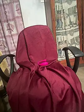 Snapshot of Inuchethi chatting on March 20, 1:02 am Inuchethi online show from March 20, 1:02 am