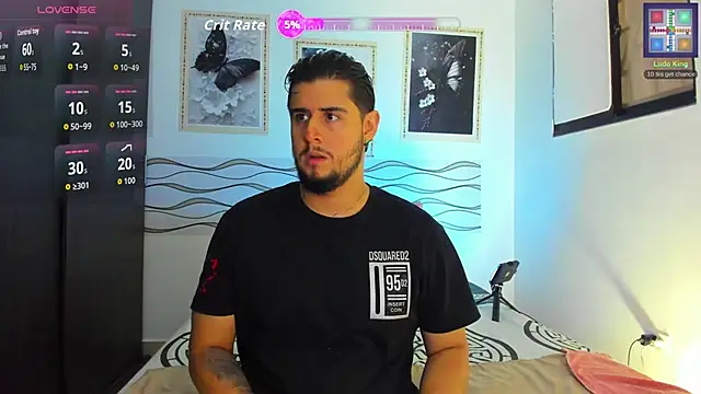 Snapshot of Ryan_evannss_ chatting on May 31, 12:34 pm Ryan evannss online show from May 31, 12:34 pm