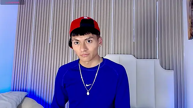 Snapshot of AdrianStark_ chatting on June 13, 12:25 pm AdrianStark online show from June 13, 12:25 pm