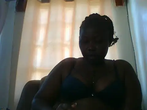 Snapshot of Fantacysexy chatting on June 14, 9:33 am Fantacysexy online show from June 14, 9:33 am