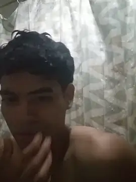 Snapshot of fercho_2311 chatting on June 11, 10:46 am fercho 2311 online show from June 11, 10:46 am