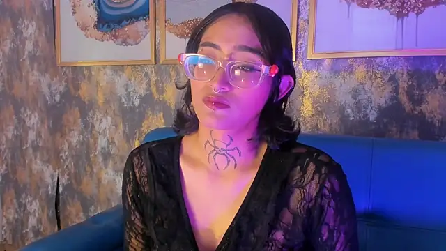 Spider WebbedX online show from July 14, 8:03 pm