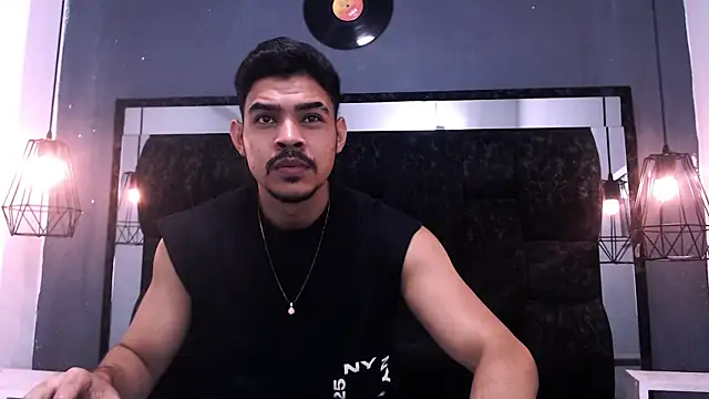 Dannesh  online show from May 17, 3:15 am