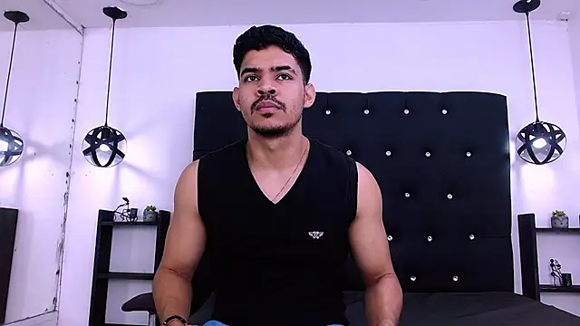 Snapshot of Dannesh_ chatting on July 11, 4:04 am Dannesh online show from July 11, 4:04 am
