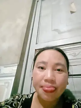 Snapshot of Elizabeo chatting on May 25, 2:23 pm Elizabeo online show from May 25, 2:23 pm