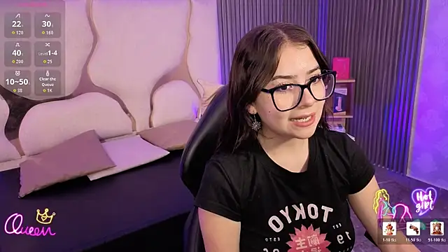 andrea tay1 online show from June 19, 7:06 pm